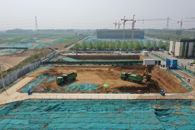 严一投资基金管理集团领导深入在建项目检查指导工作