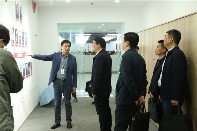 共青团安徽省委书记陈明生走访调研华图教育集团总部