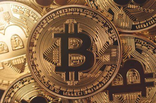 【比特币涨超2%美股盘初曾逼近79万美元狗狗币最近七天涨超10%】最近24小时MarketVectorTM数字资产100小盘指数涨159%暂报262694点上周五结束交易以来（724）累计下跌184%4月27日亚太午盘达到275476点随后走低。MarketVe米兰体育- 米兰体育官方网站- 米兰体育APP下载