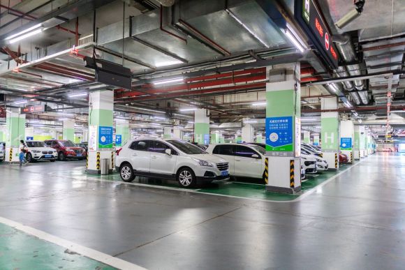 9万的车位要交多少税