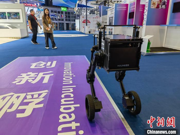 进博会探馆：前沿科技新品集中亮相