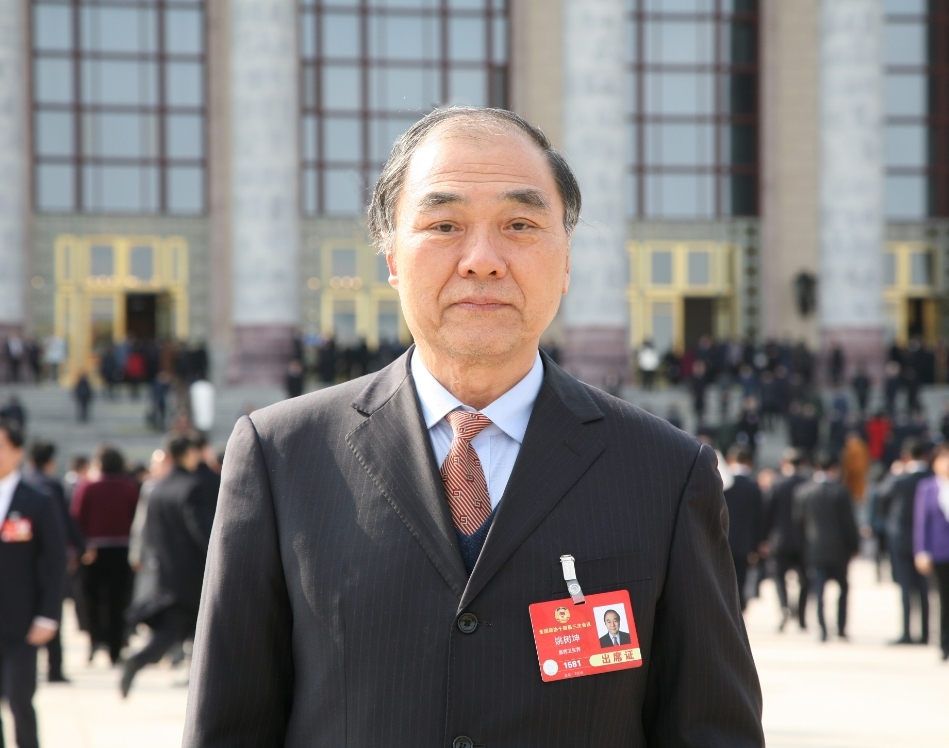 姚树坤委员：AI赋能健康管理，高效助力慢病对因防治，构建全民健康服务保障体系