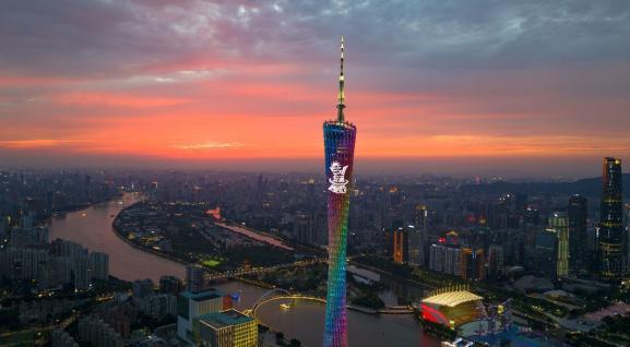 “我要腰”变“我耀腰” 5·11全民晒腰节变身万人健康大秀场