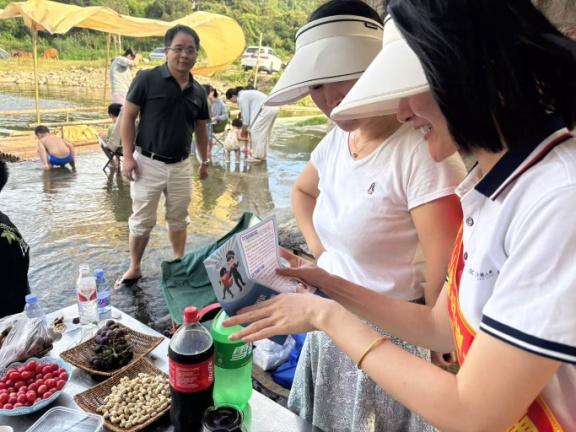 7.8 | 工银安盛人寿莆田中支走进乡村开展7.8全国保险公众宣传日暨反诈宣传活动