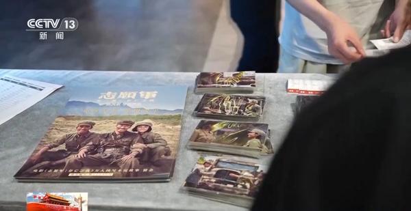 国庆档观影火热 “电影 ”系列活动激活消费潜能