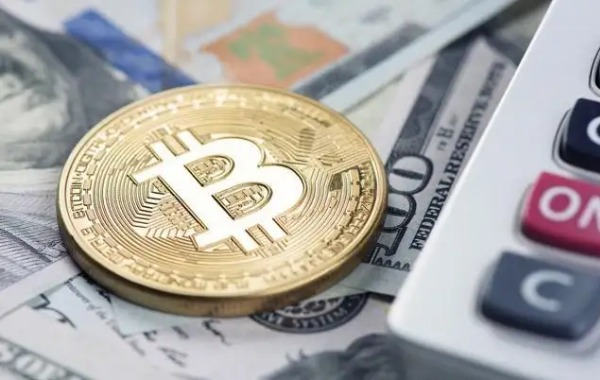 三年前比特币多少钱一个_中国比特币禁令
